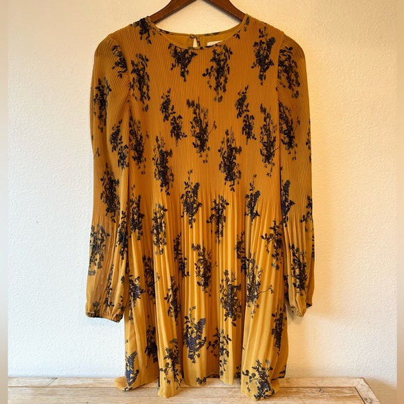 Wilfred | Dresses | Wilfred Mustard Yellow Long Sleeve Dress With ...